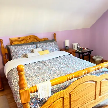 Ballytigue House Homestay